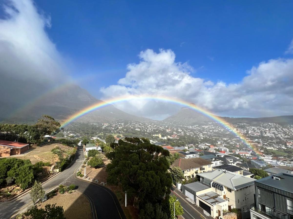 Breathtaking Views, Brand New Renovated Apartment Cape Town Bagian luar foto