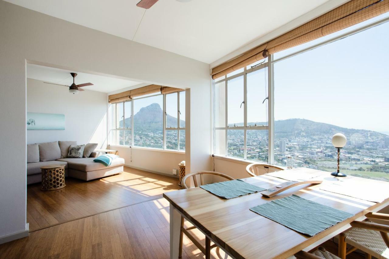 Breathtaking Views, Brand New Renovated Apartment Cape Town Bagian luar foto