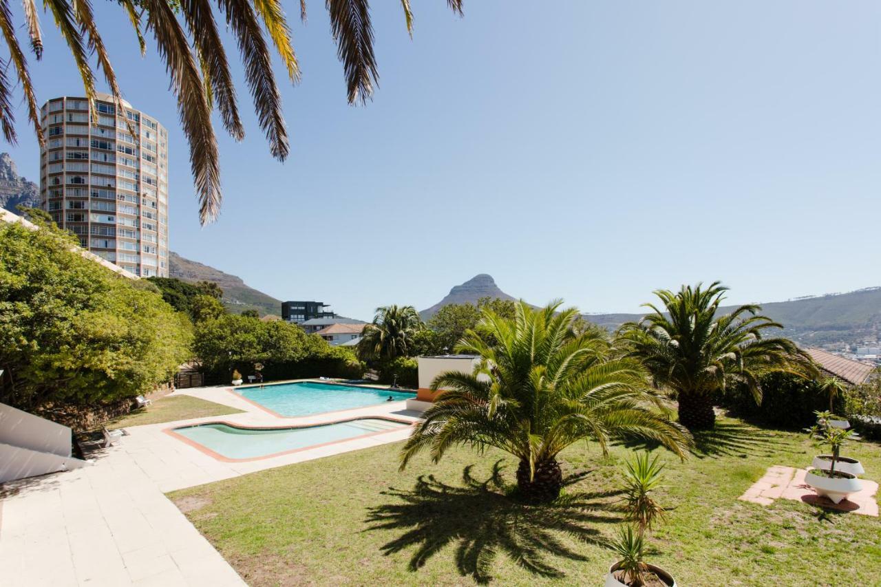 Breathtaking Views, Brand New Renovated Apartment Cape Town Bagian luar foto